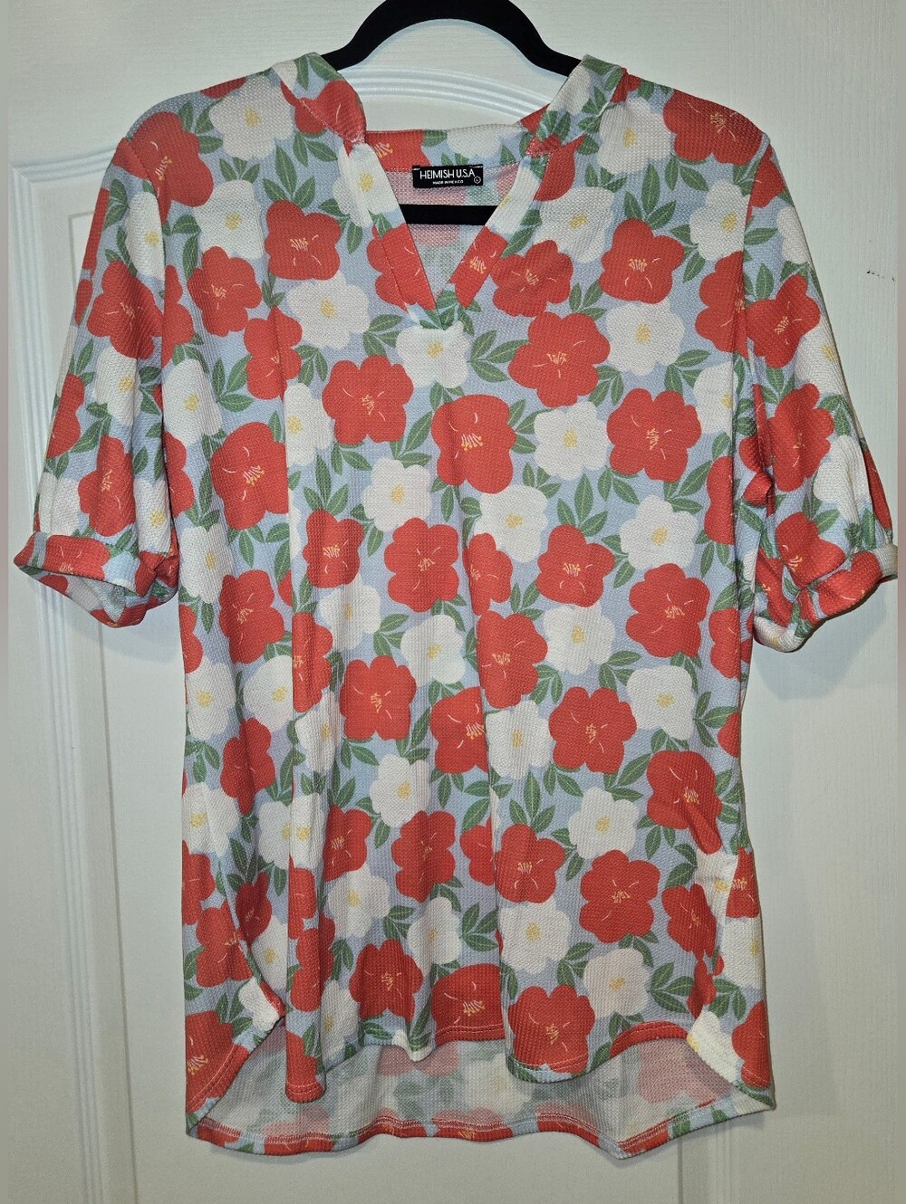Firm Price Brand NEW Womens Heimish Top Size-Large